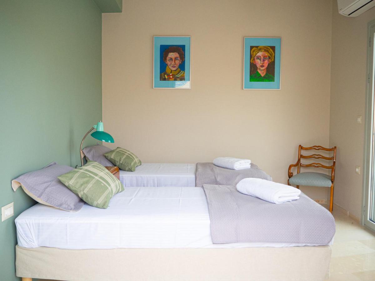 Dionysia Premium Suites อาร์กอสโตลี ภายนอก รูปภาพ