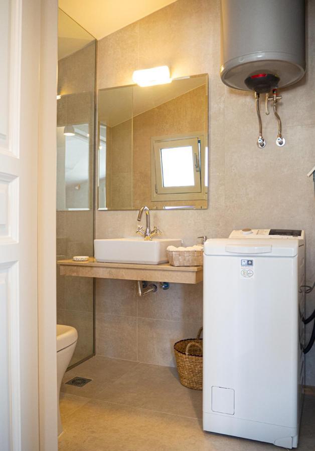 Dionysia Premium Suites อาร์กอสโตลี ภายนอก รูปภาพ