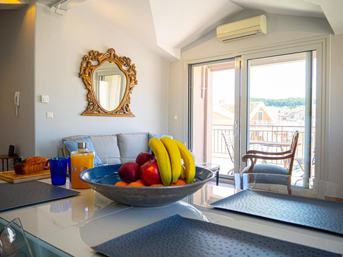Dionysia Premium Suites อาร์กอสโตลี ภายนอก รูปภาพ