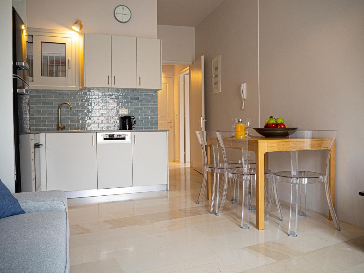 Dionysia Premium Suites อาร์กอสโตลี ภายนอก รูปภาพ