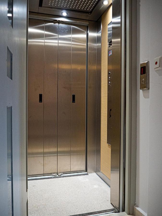 Dionysia Premium Suites อาร์กอสโตลี ภายนอก รูปภาพ